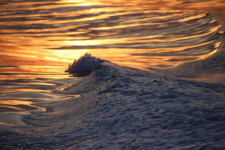 sunset wave