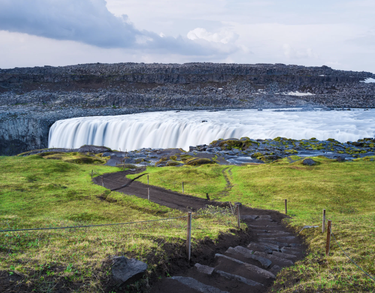 saga travel dettifoss goðafoss tour